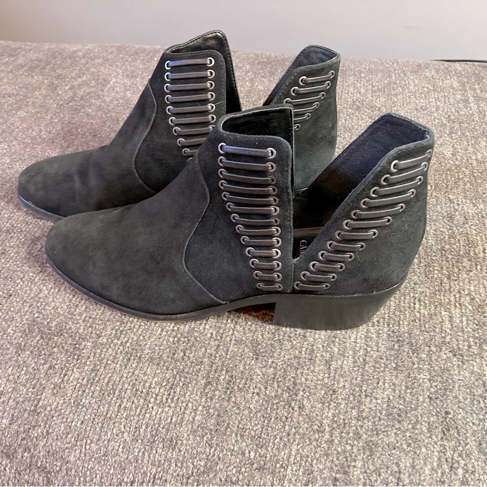 Vince Camuto Black Suede Ankle Boots Sz 8.5